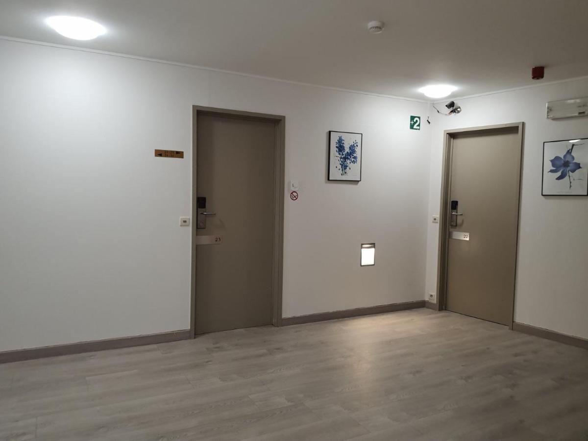 Hotel New Flanders Сінт-Ніклас Екстер'єр фото